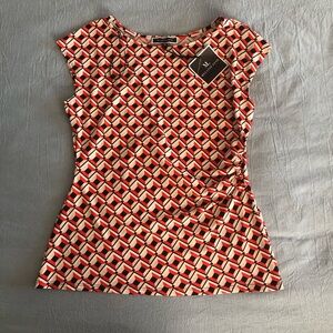 NWT Melanie Lyne Patterned Office Casual Red and Black Blouse